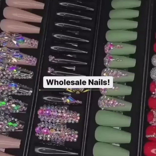 Press On Nails Vendor | The Glam Book